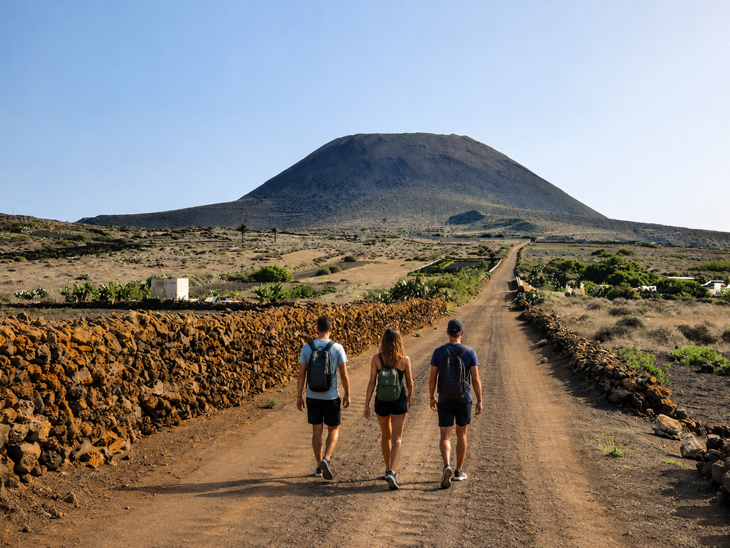 Hiking trail towards Volcán de la Corona in Lanzarote